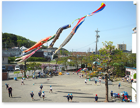 4月の園庭